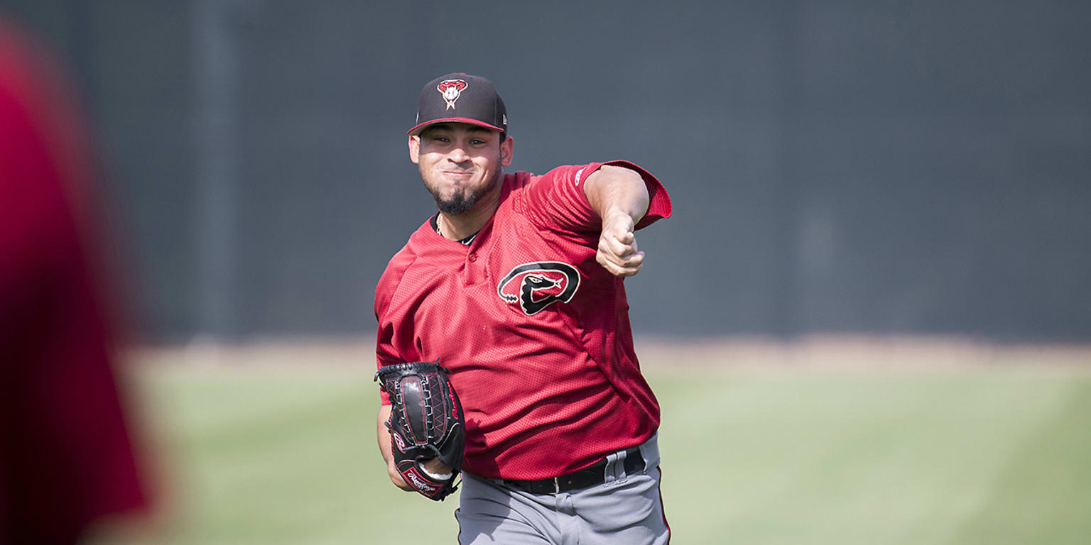 Braves trade Jaime Garcia, Anthony Recker to Twins for pitching