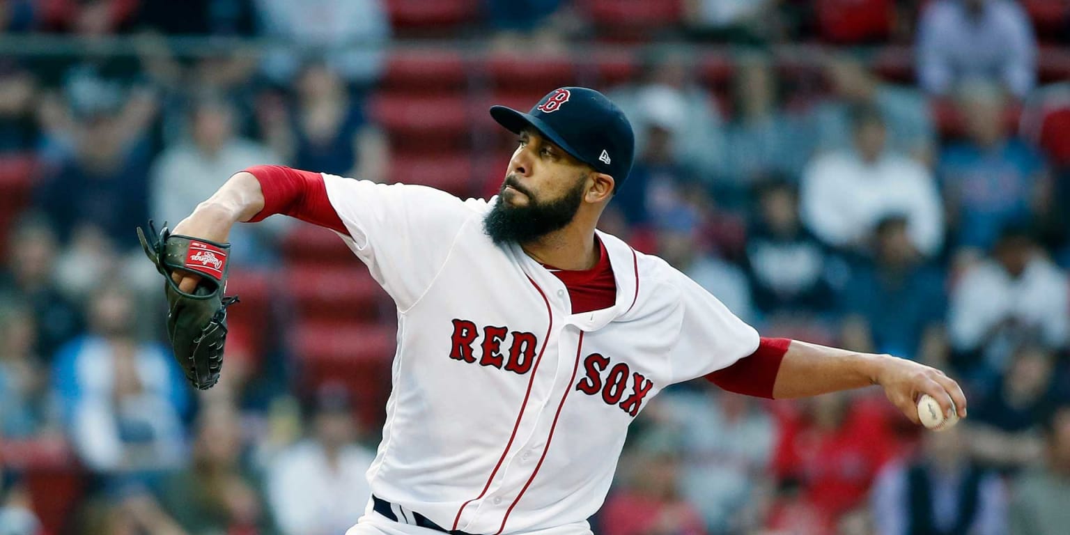 Red Sox-Cubs Throwback Night At Fenway