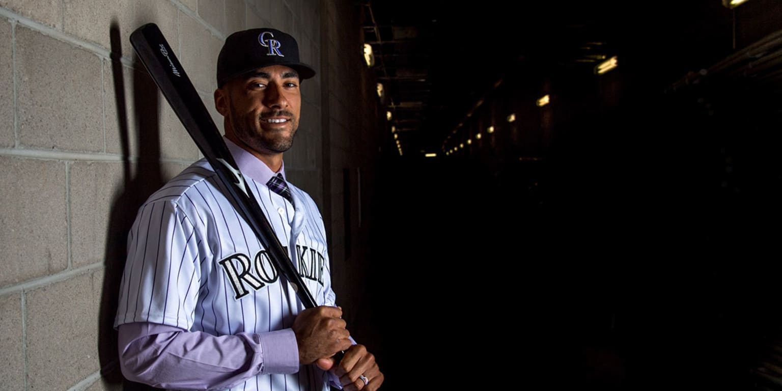 Next stop on Ian Desmond's journey is first base for the Rockies