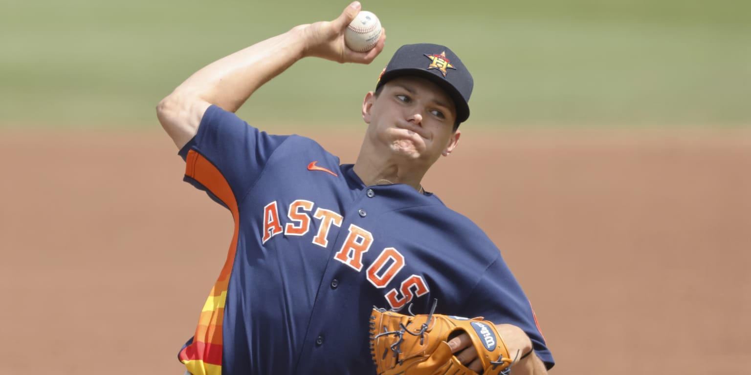 Astros: Straw, Valdez making cases to stay on roster