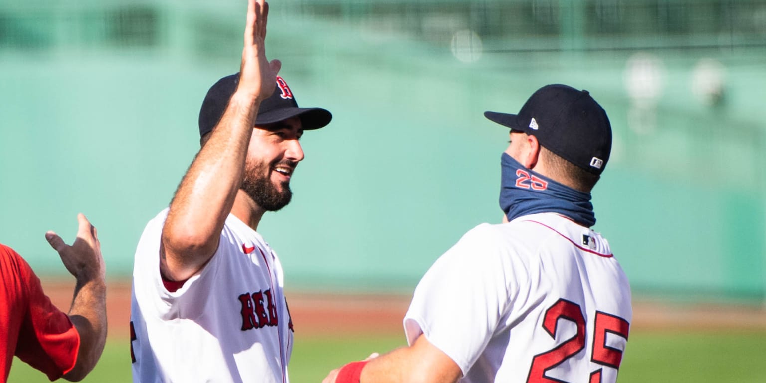 Red Sox Notes: Alex Cora Pays Respect To Teammate Tim Wakefield