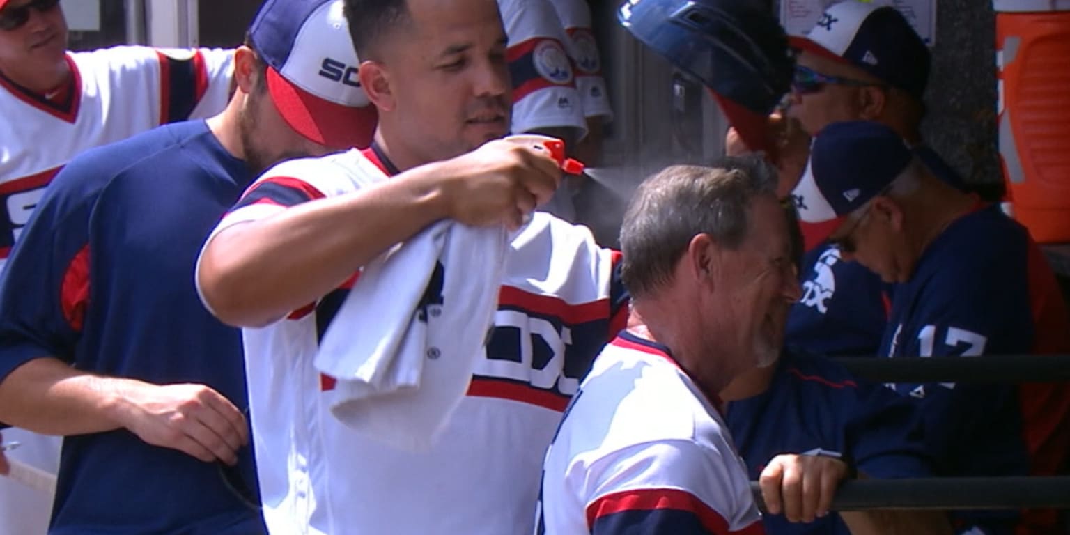 White Sox DH Jose Abreu goes viral for makeshift tent in dugout