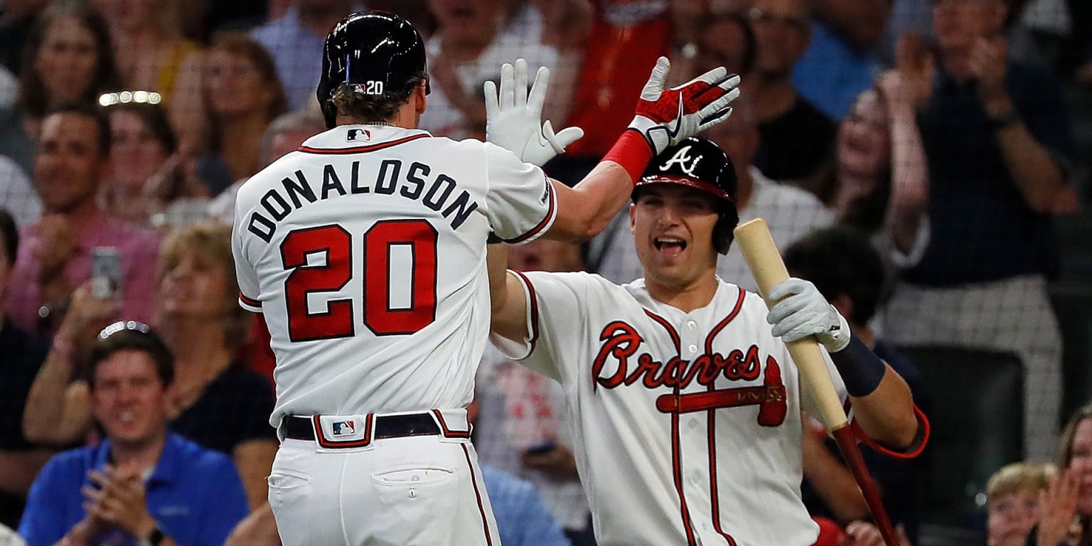 McCann blasts lift Braves