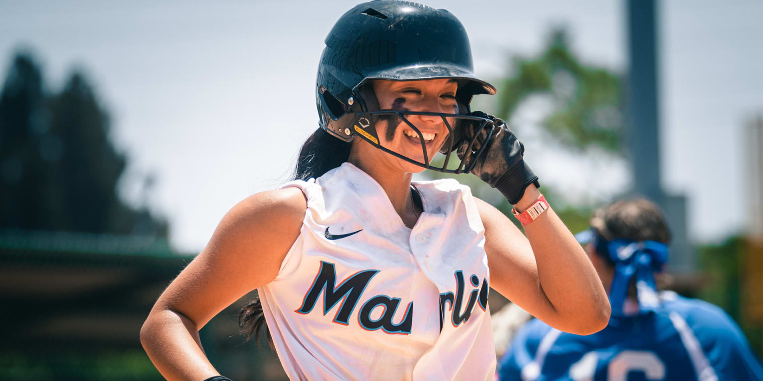 Marlins 2022 RBI softball team making noise