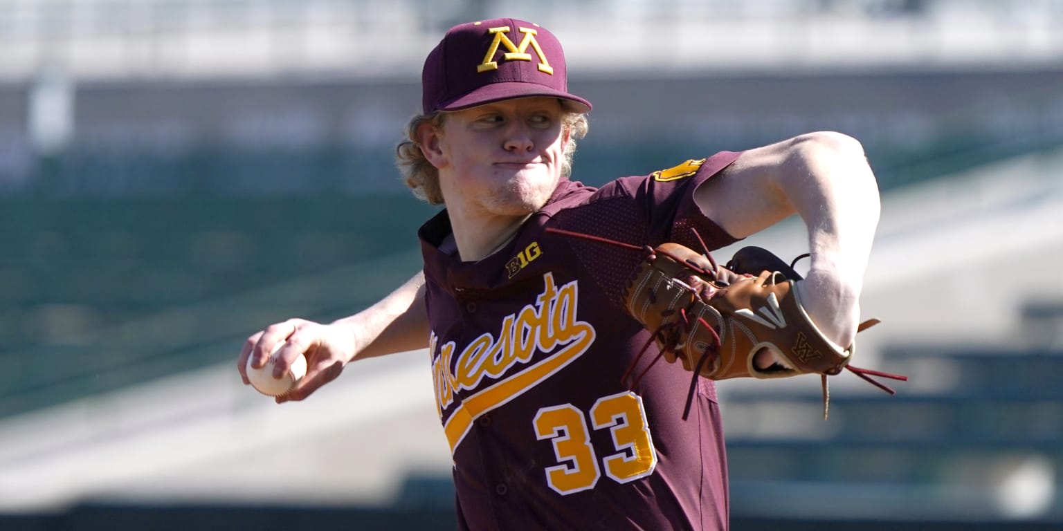 Cubs agree with undrafted pitcher Sam Thoresen