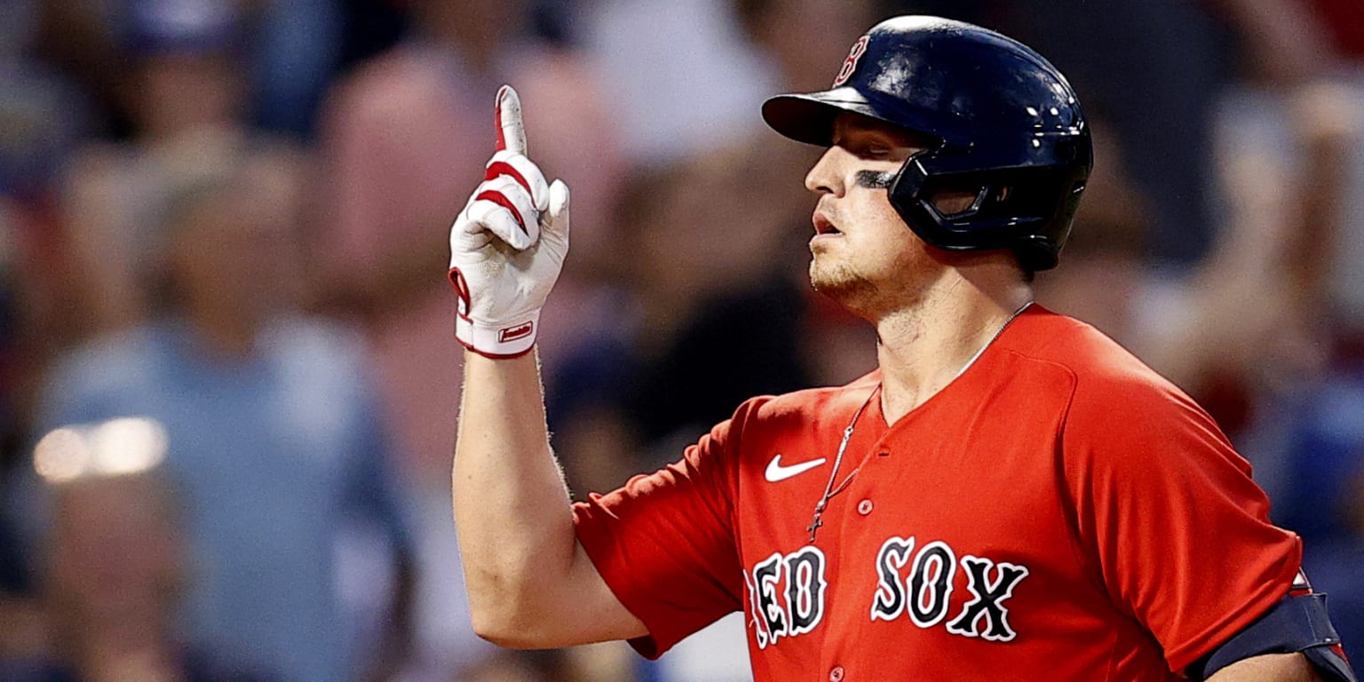 Renfroe led Boston’s 26th comeback