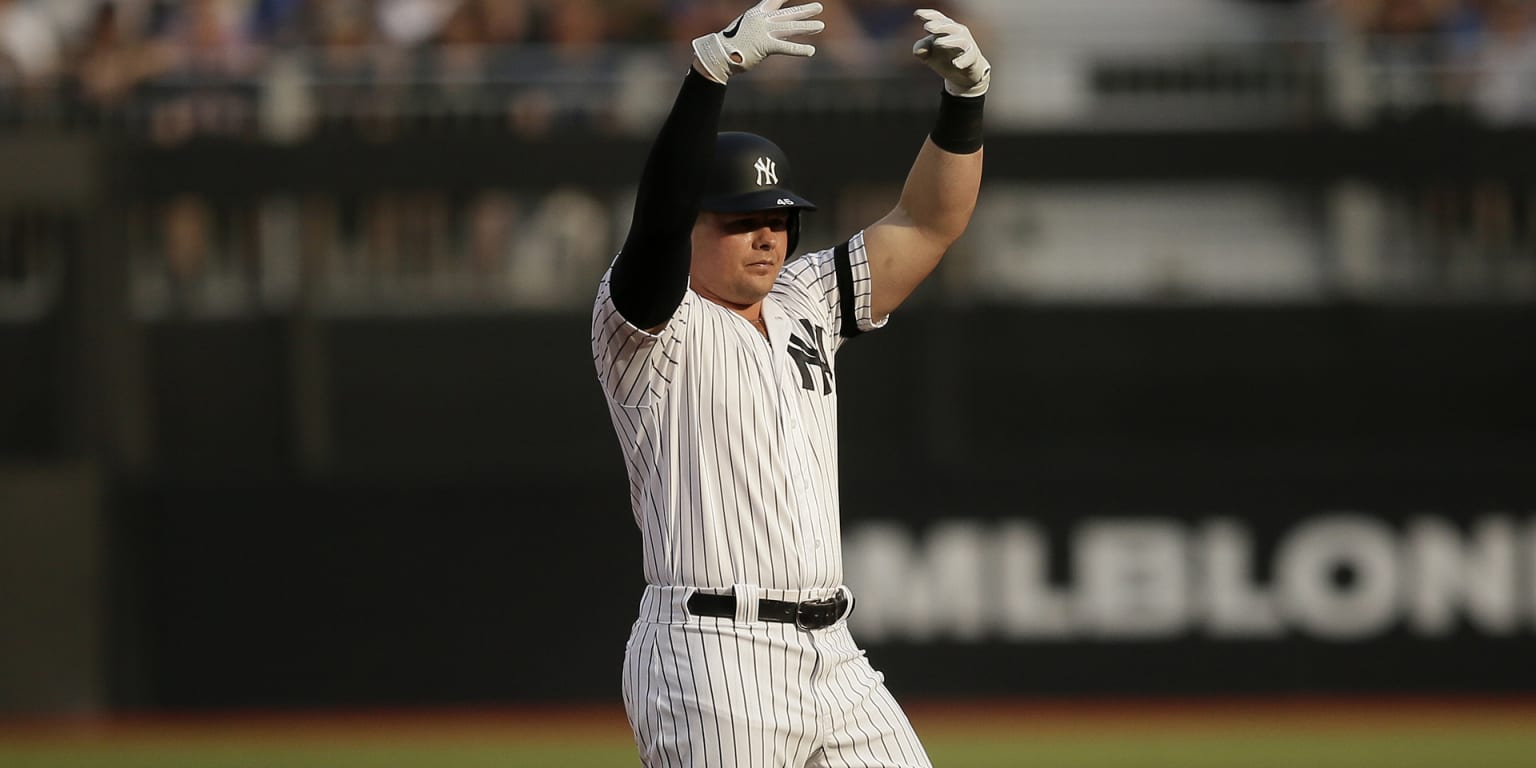 Luke Voit exits with injury