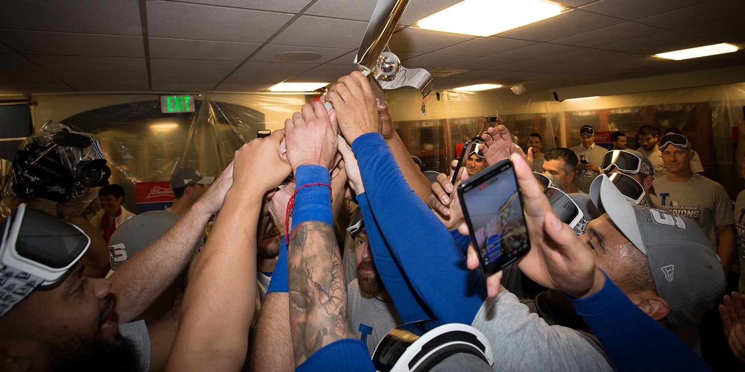 Dodgers bring experience to World Series