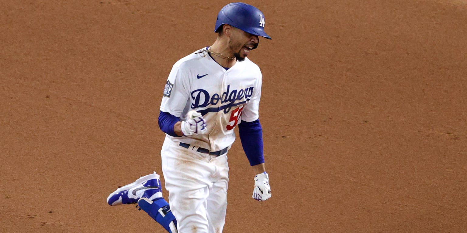 Los Angeles Dodgers' Mookie Betts and Cody Bellinger top MLB jersey sales;  Los Angeles Angels' Mike Trout is 10th - ABC7 Chicago