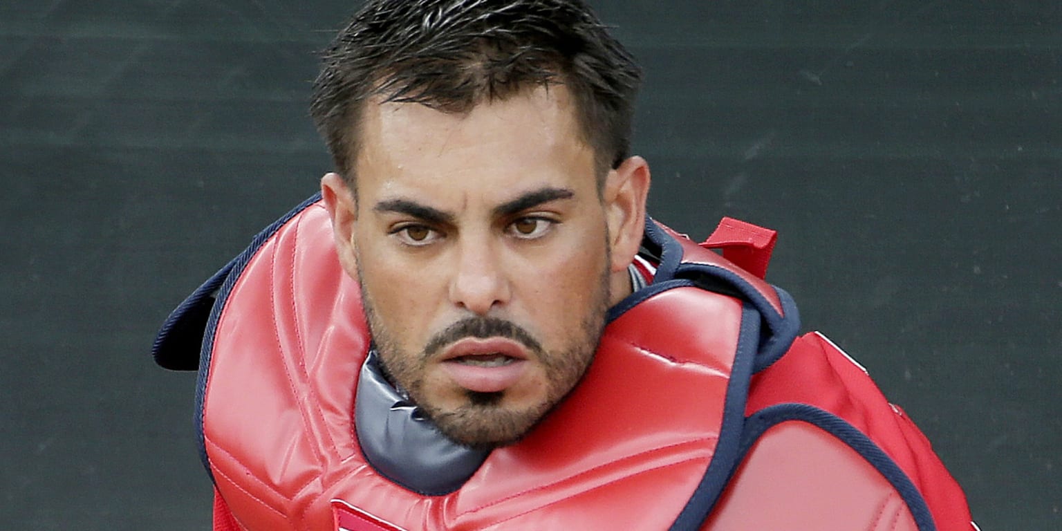 New faces on the White Sox: Geovany Soto wants to 'return the favor' as  catching mentor