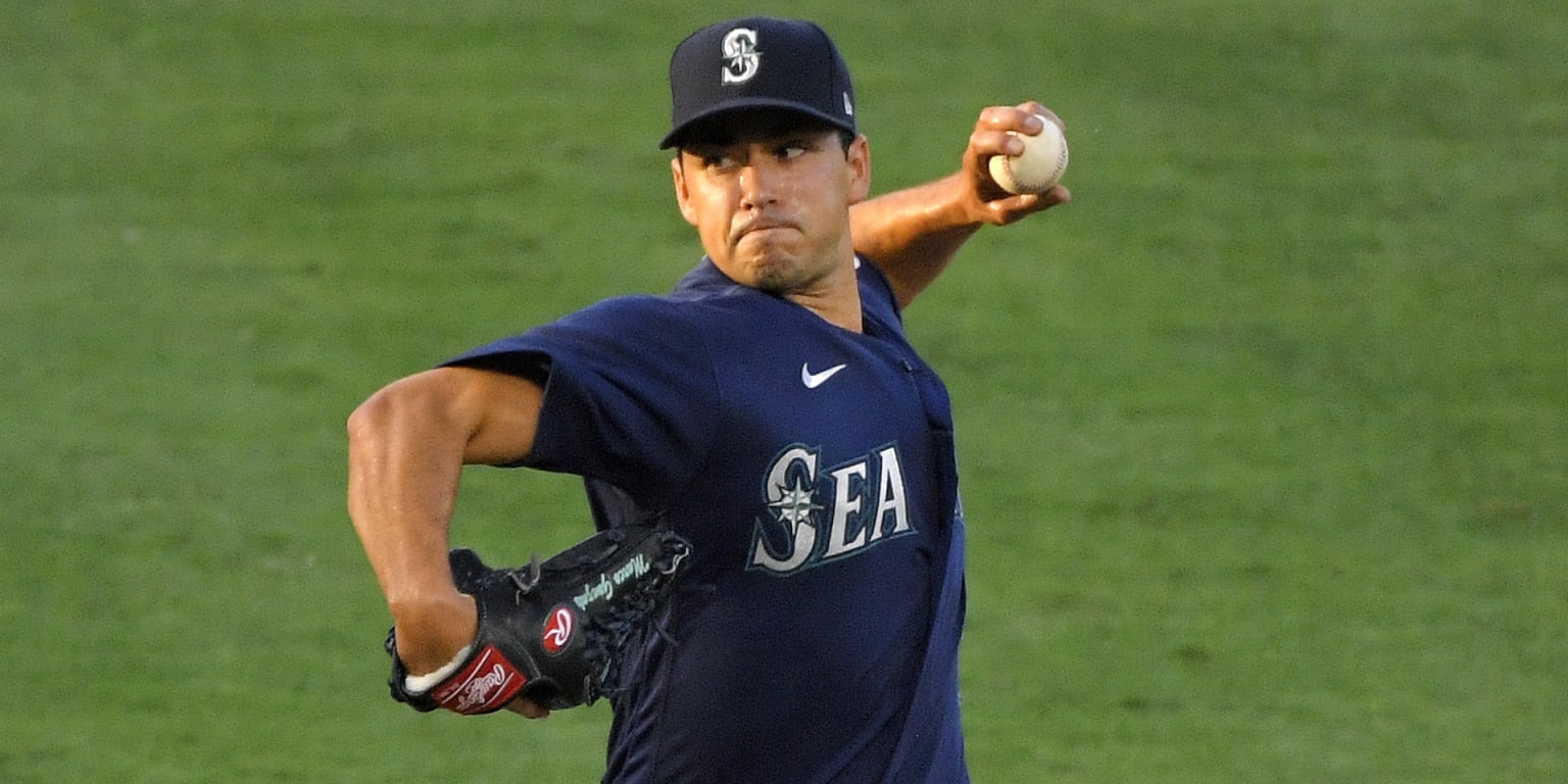 Marco Gonzales pitches gem in Seattle Mariners' home opener