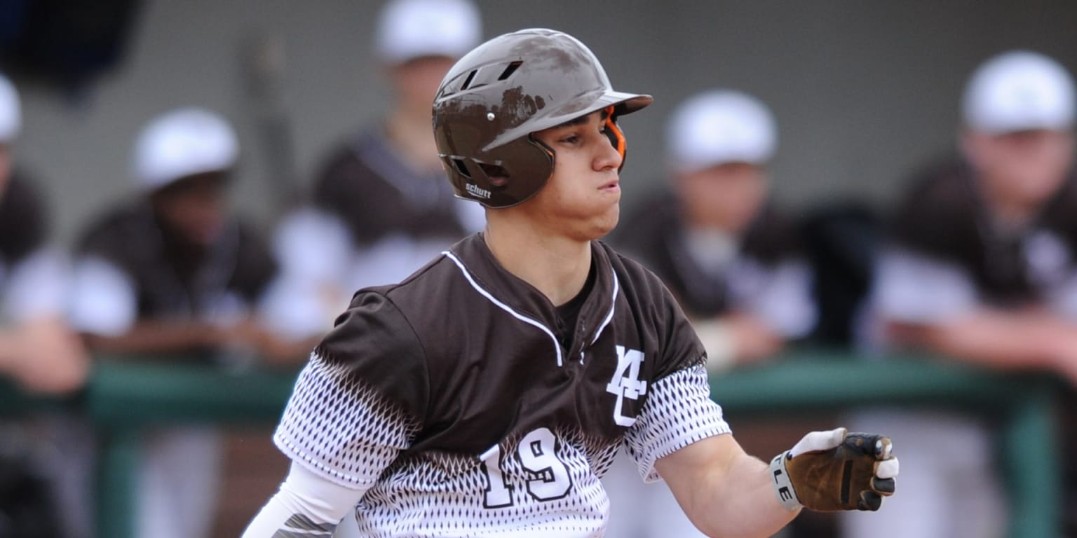 ESPN on X: After Diamondbacks prospect Alek Thomas hit a 3-run homer, his  father Allen, who's a part of the White Sox staff, refused to acknowledge  it. But Alek made sure he