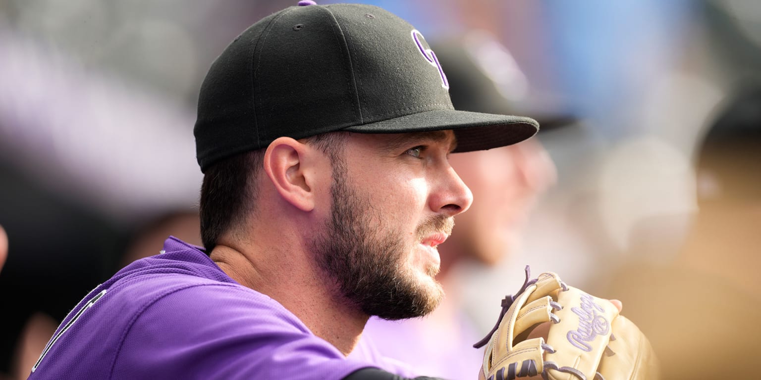 Rockies place Kris Bryant on IL with plantar fasciitis