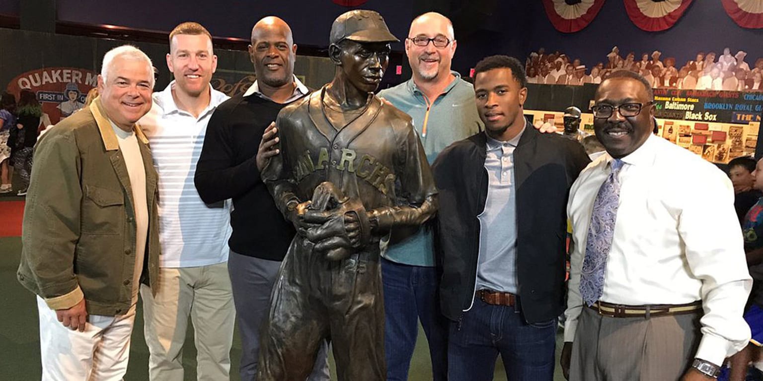 White Sox visit Negro Leagues Baseball Museum