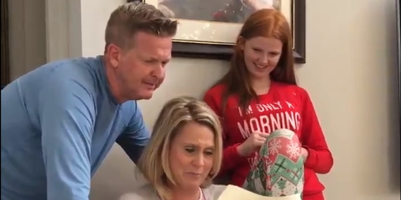 US baseball player surprises parents by paying off family debt for