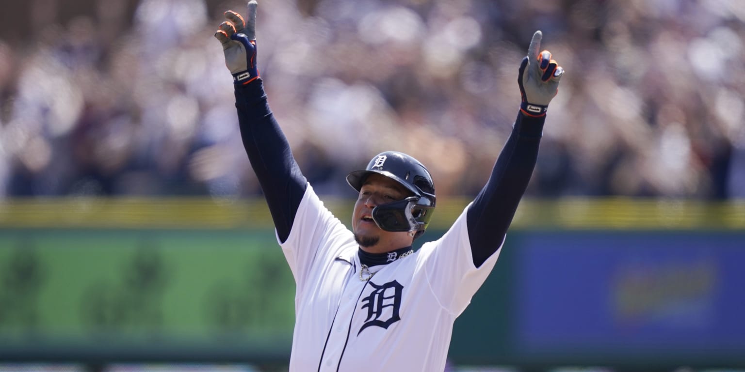 Cabrera Remains One Hit Away From Baseball's 3,000 Club