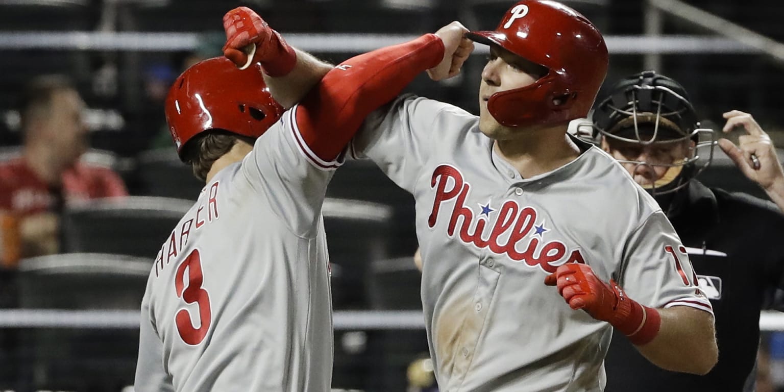 Rhys Hoskins home run trot reignites NY Mets and Phillies rivalry