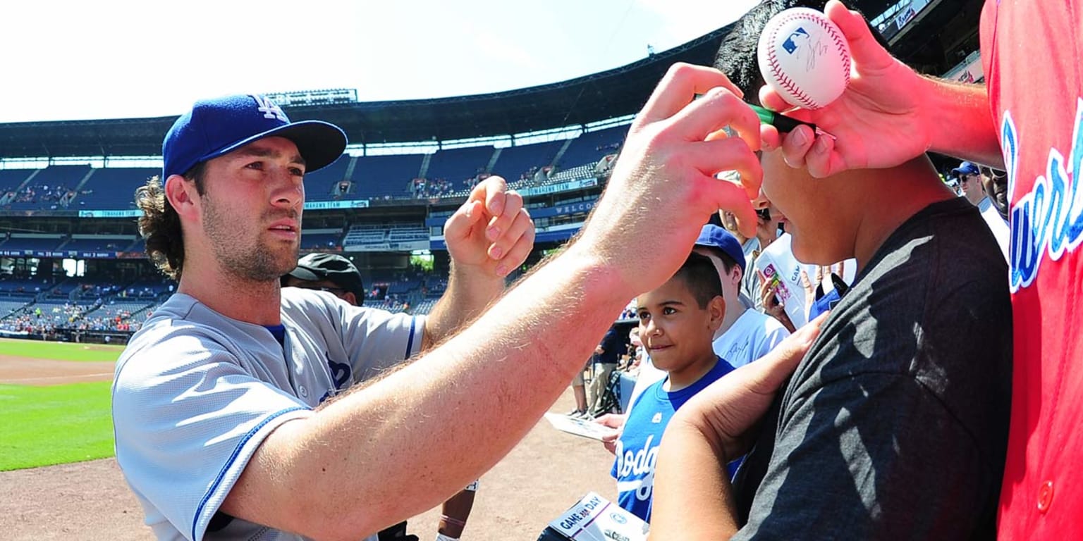 Dodgers' Scott Van Slyke could start rehab stint soon - Los