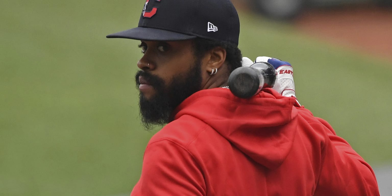 Sons first hit a gift for Louisville Bats manager Delino DeShields