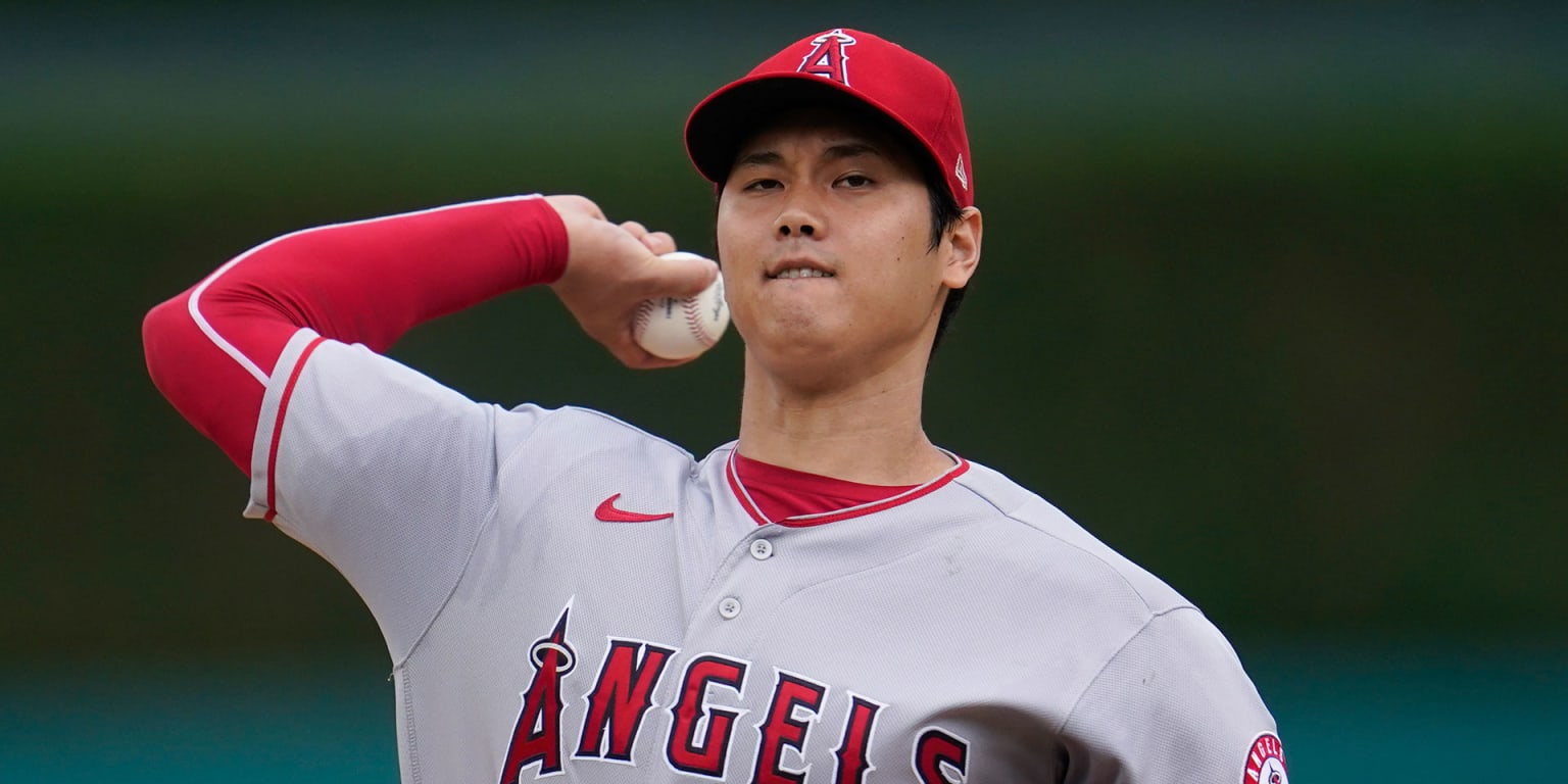 Shohei Ohtani Suffers Torn UCL, Undecided on Surgery or Ability to Continue  Hitting - Cubs Insider