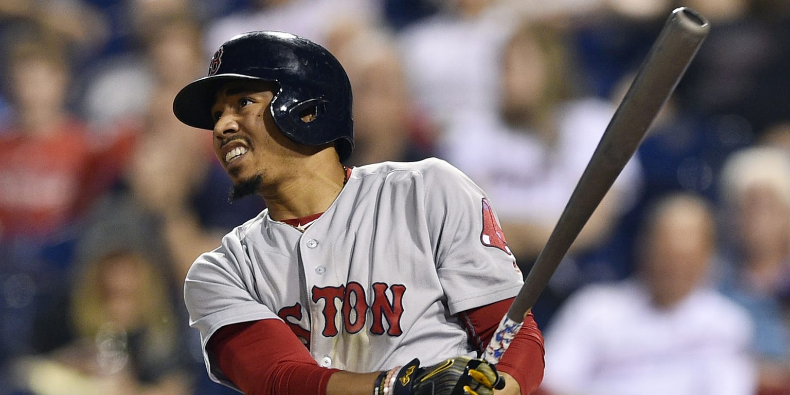 Mookie Betts continues to haunt Phillies