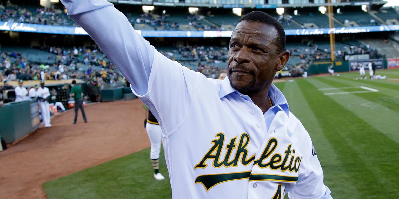 Oakland A's Rickey Henderson (24) during a game from his 1992 season with  the Oakland A's. Rickey Henderson played for 25 years with 9 different teams,  was a 10-time All-Star was inducted