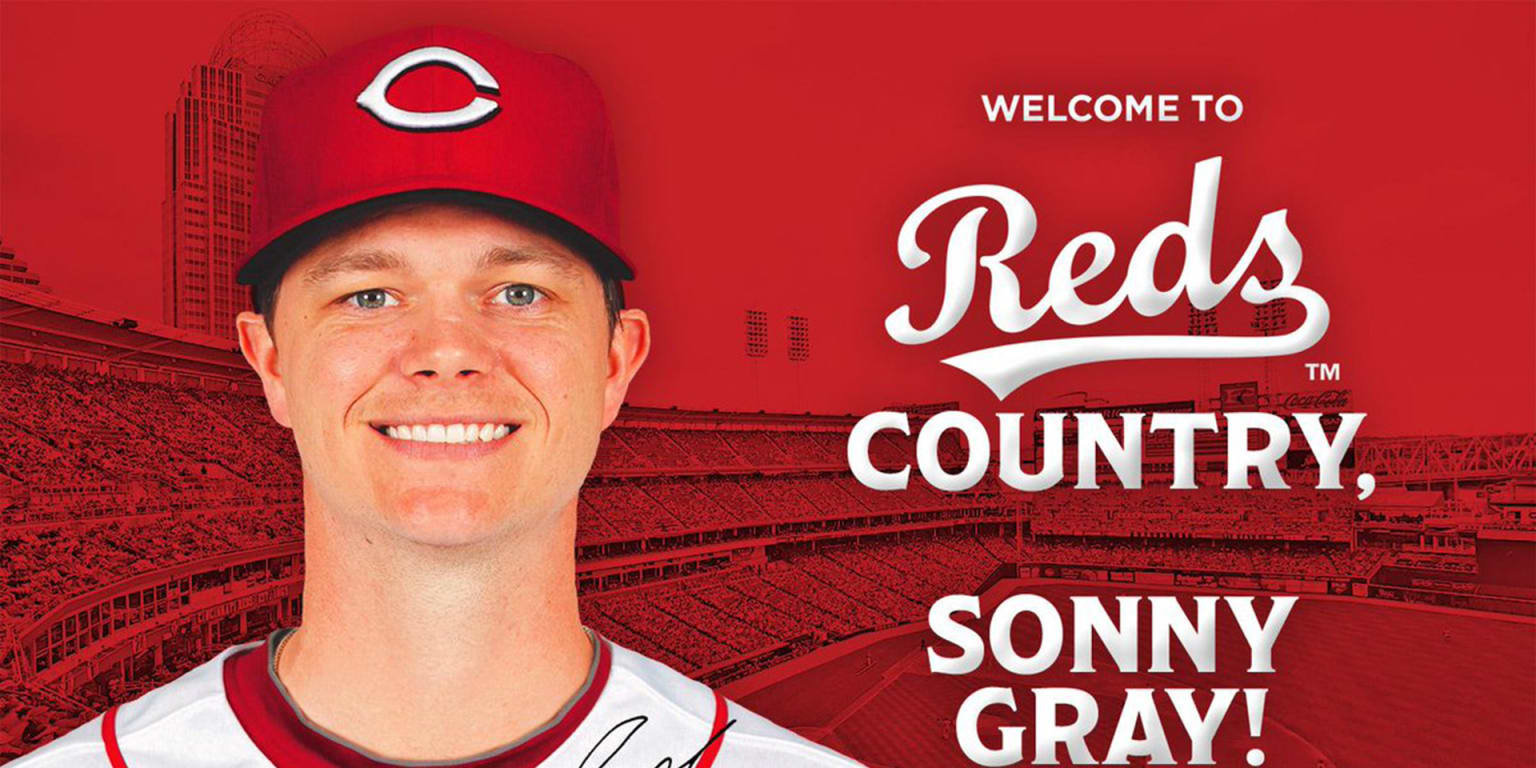 Sonny Gray headed to Reds in trade with Yankees, signs extension