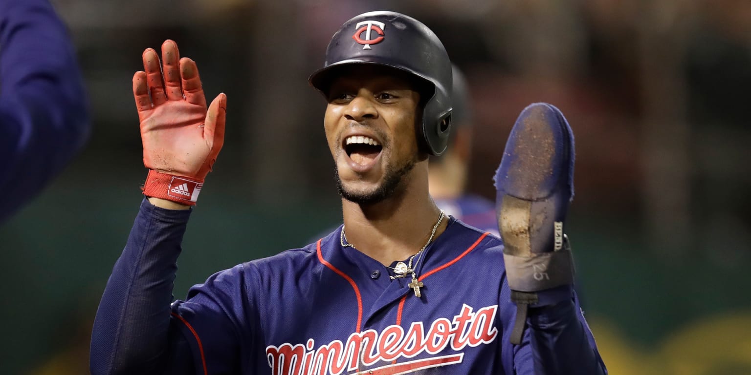 WATCH: Byron Buxton continues to demand our attention with amazing catch 