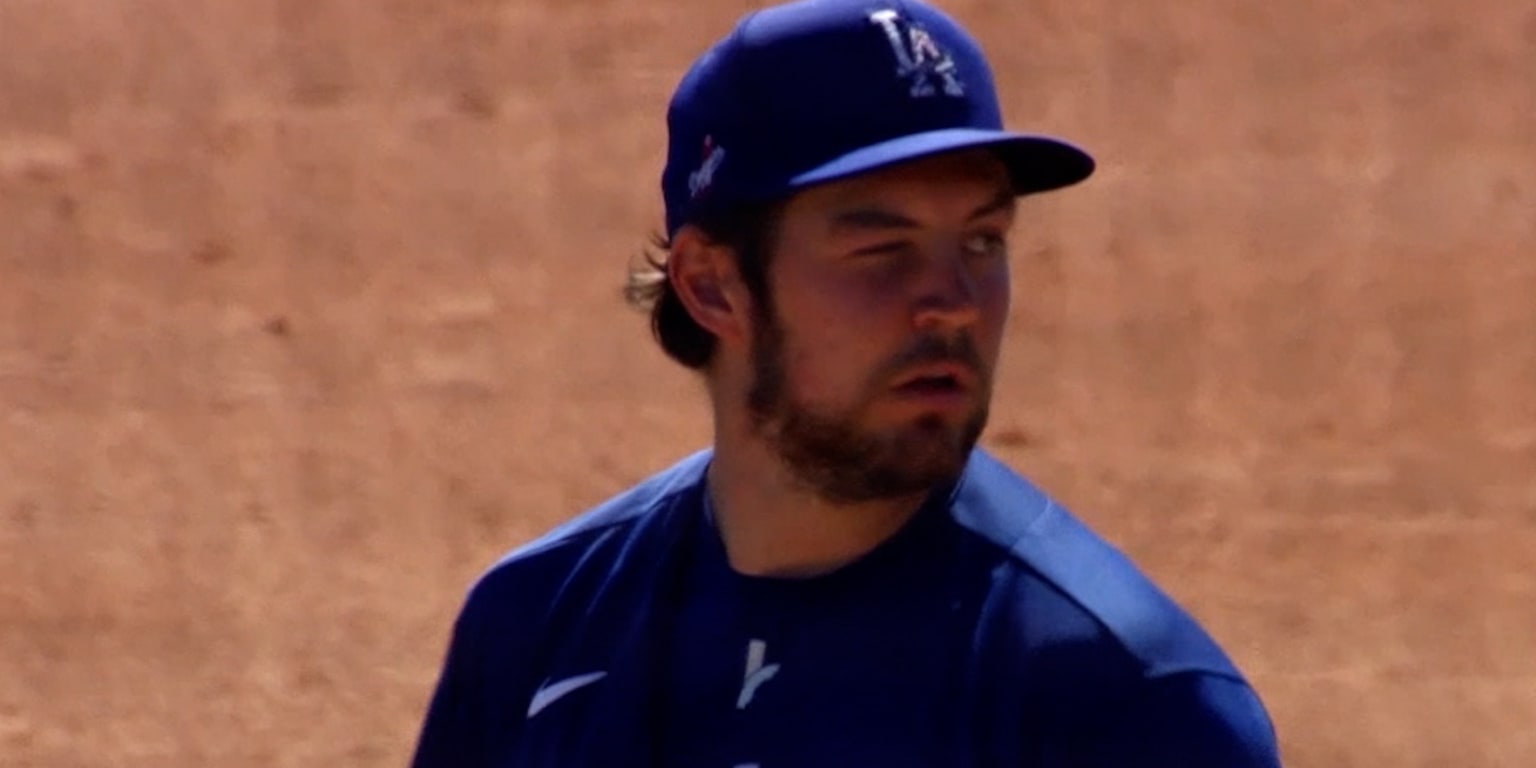 Trevor Bauer is now pitching with one eye closed for Dodgers