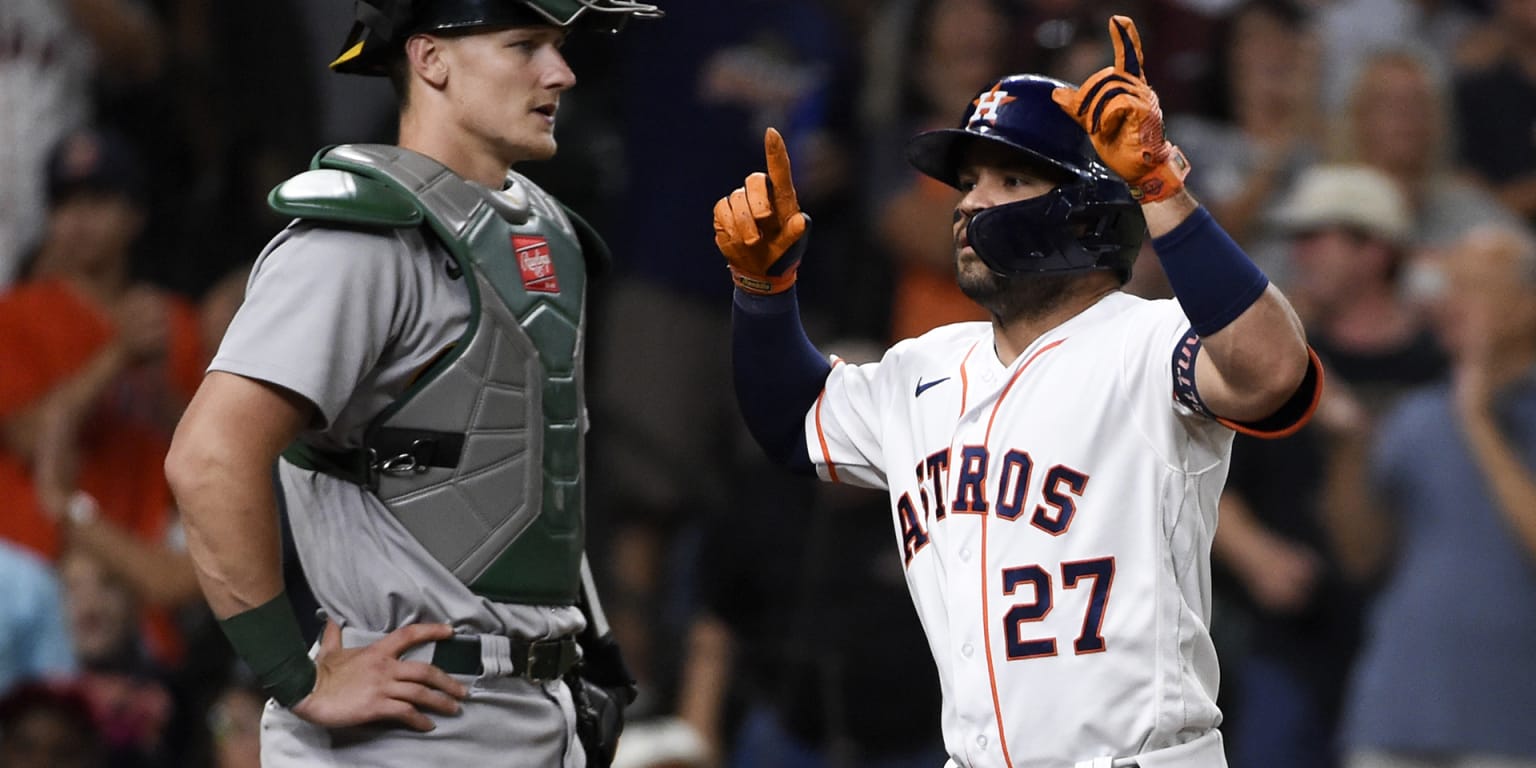 Tucker homers, Altuve makes his season debut in Astros' 5-1 win