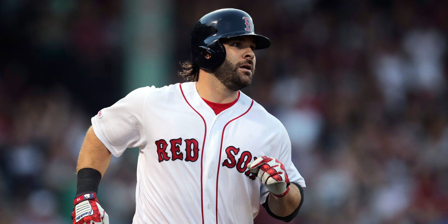 Mitch Moreland signs with Red Sox