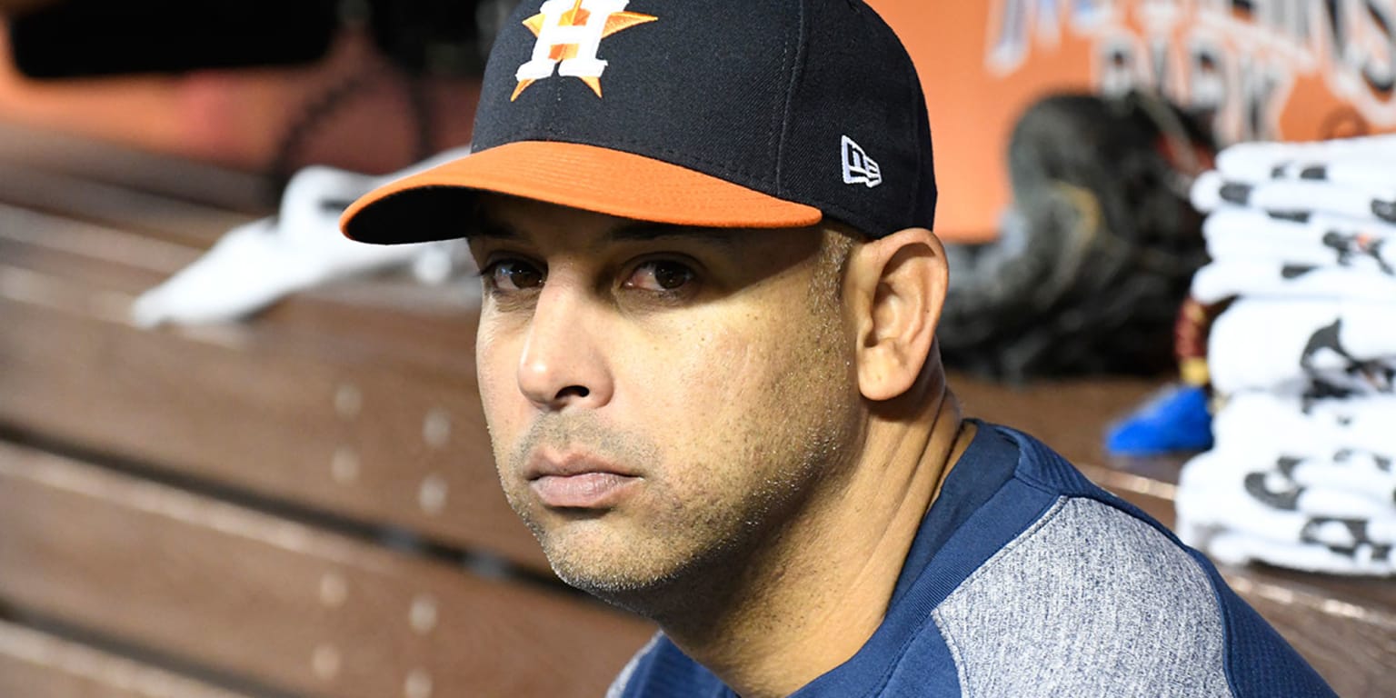 Alex Cora will reportedly be the Red Sox manager again