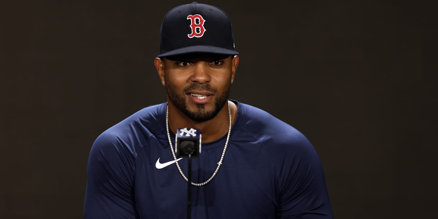 Red Sox star Xander Bogaerts setting lofty goals for 2022 season