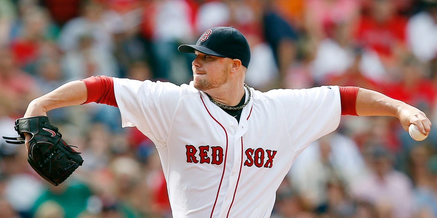 Jonny Gomes, Red Sox agree to 2-year deal: source