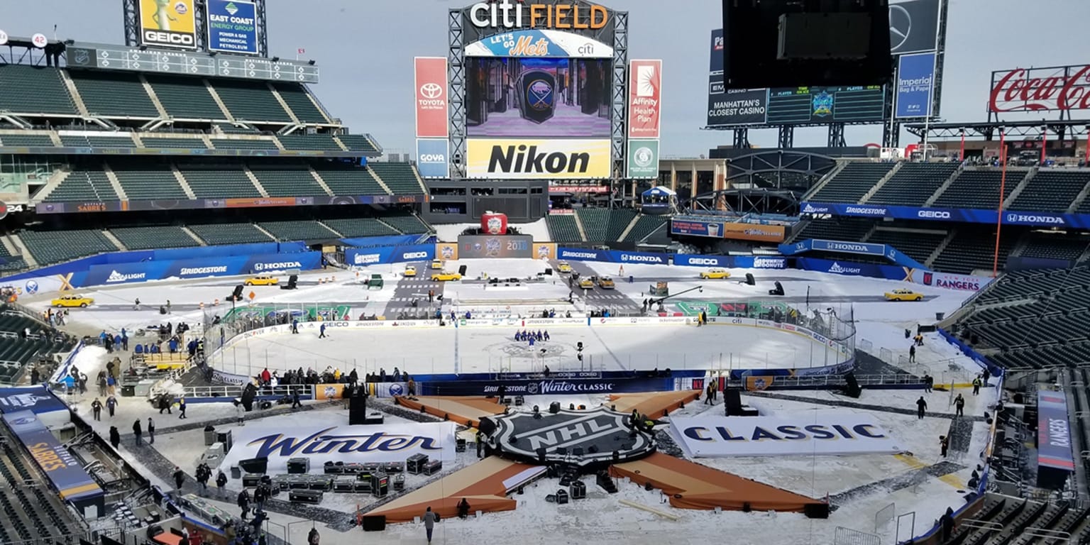 Miller's OT goal lifts Rangers past Sabres in Winter Classic