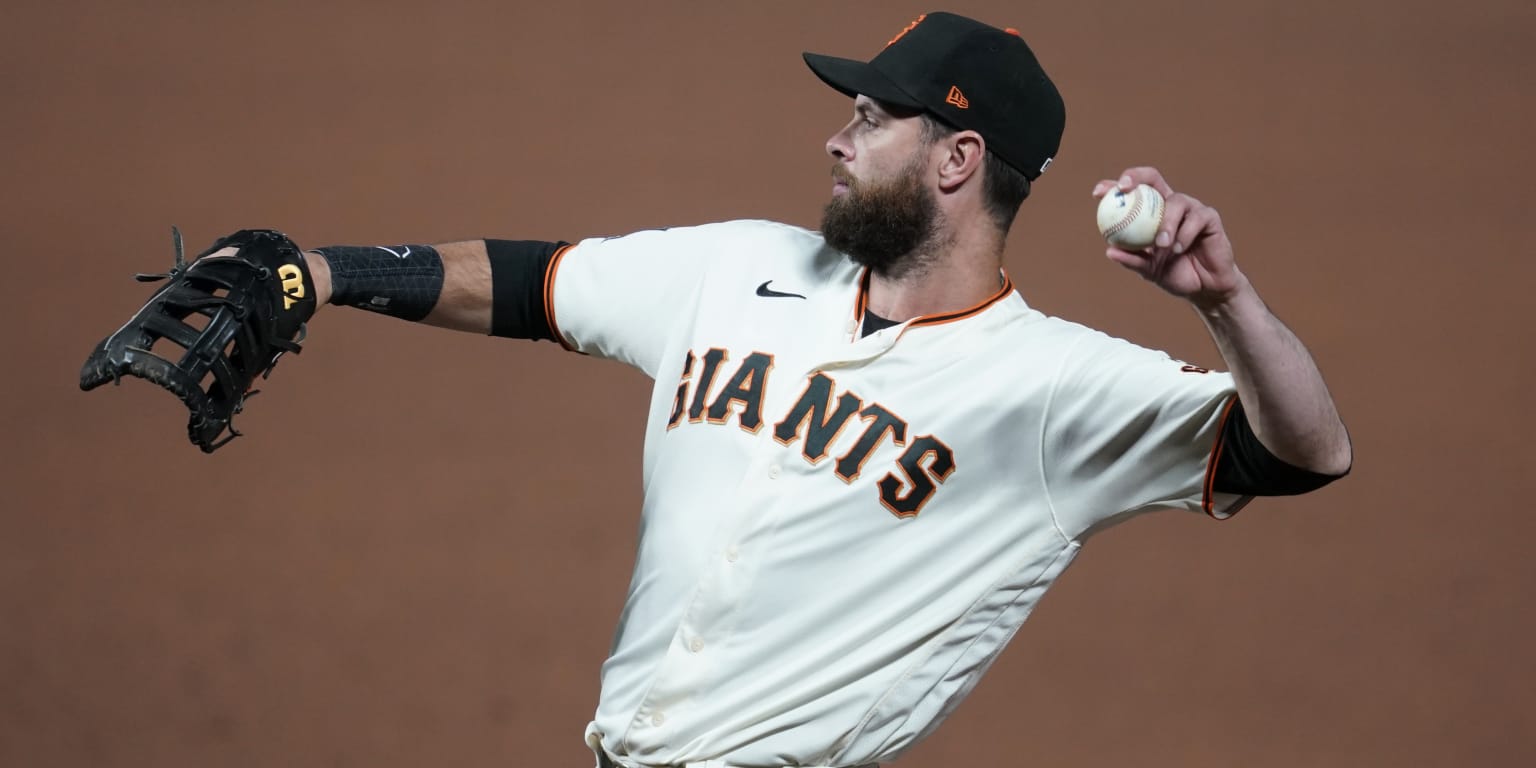 Brandon Belt undergoes right heel surgery