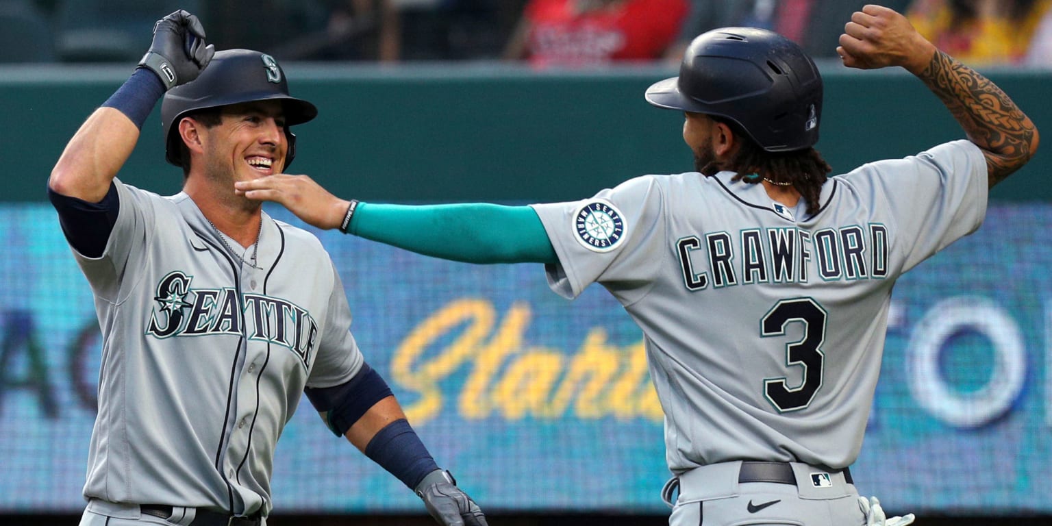 Mariners win first meeting vs Rangers