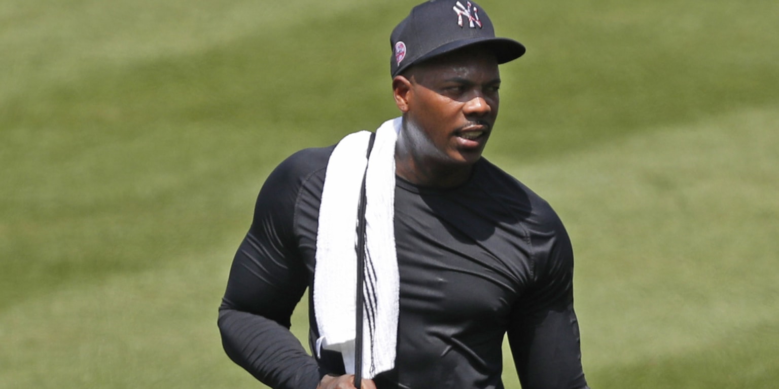 Aroldis Chapman says bye to the Yankees 'for now,' leaves door open for  potential return – New York Daily News