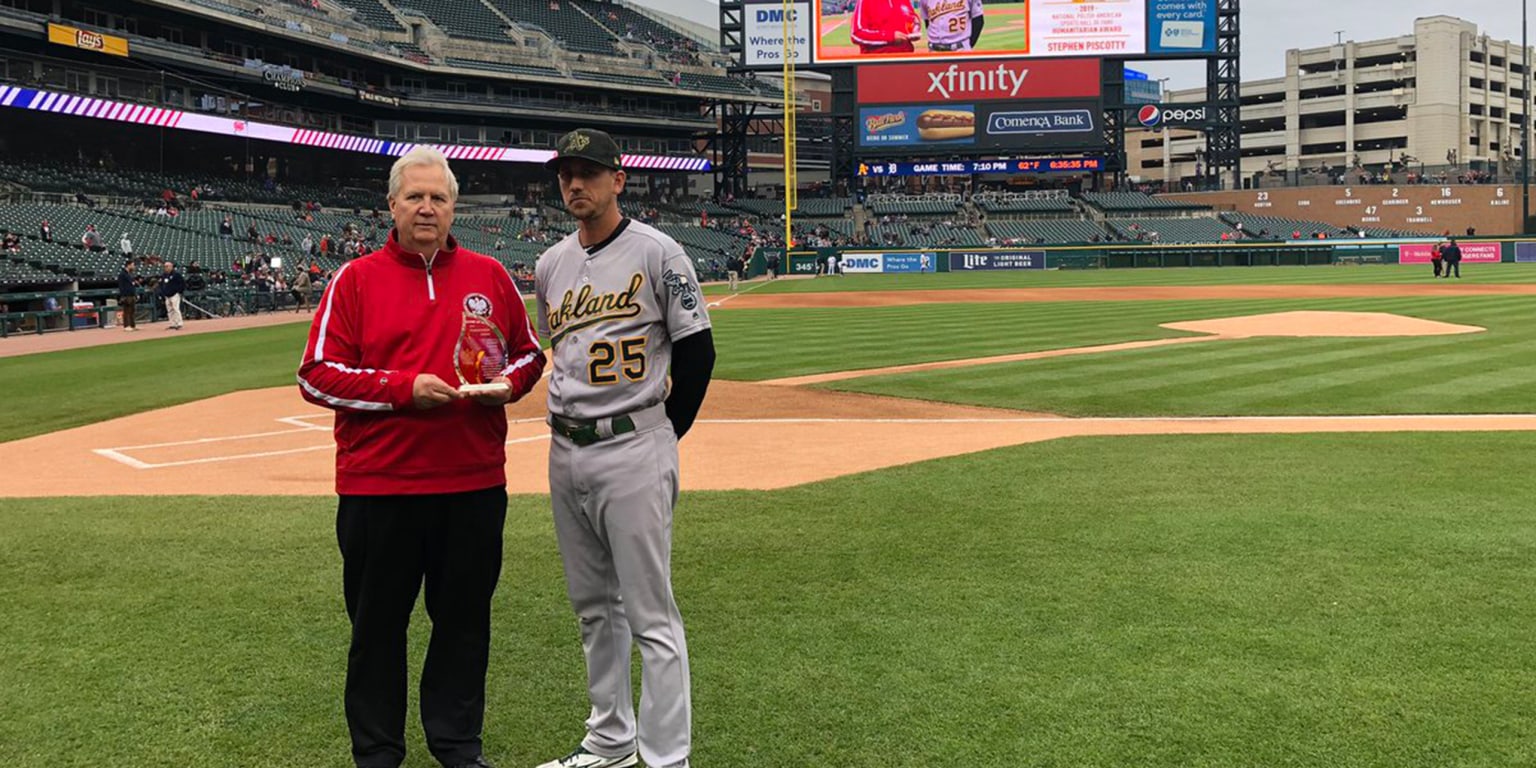 A's Matt Chapman honors father, who 'played major role' in