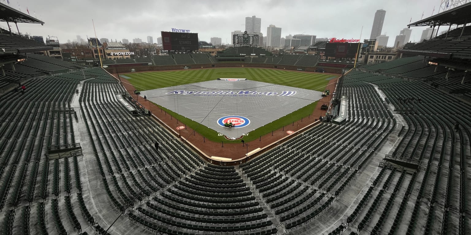 Brewers-Cubs postponed at Wrigley Field; split doubleheader Tuesday