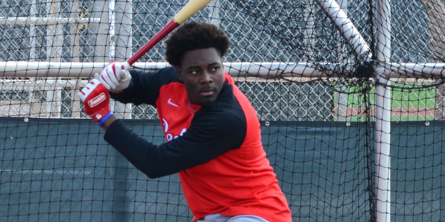 Jay Allen showcasing athleticism at Reds camp