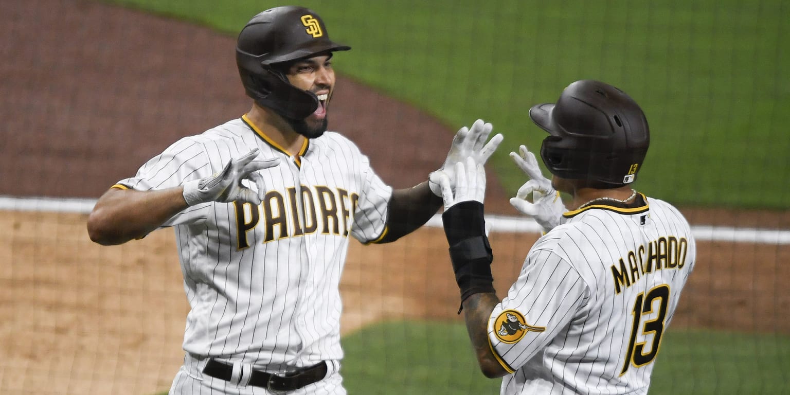 Eric Hosmer boosts Padres’ victory over D-backs