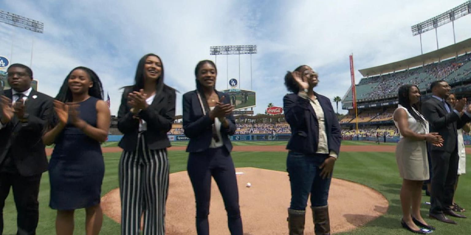 Arizona Diamondbacks honor Jackie Robinson in pregame ceremony against New  York Mets