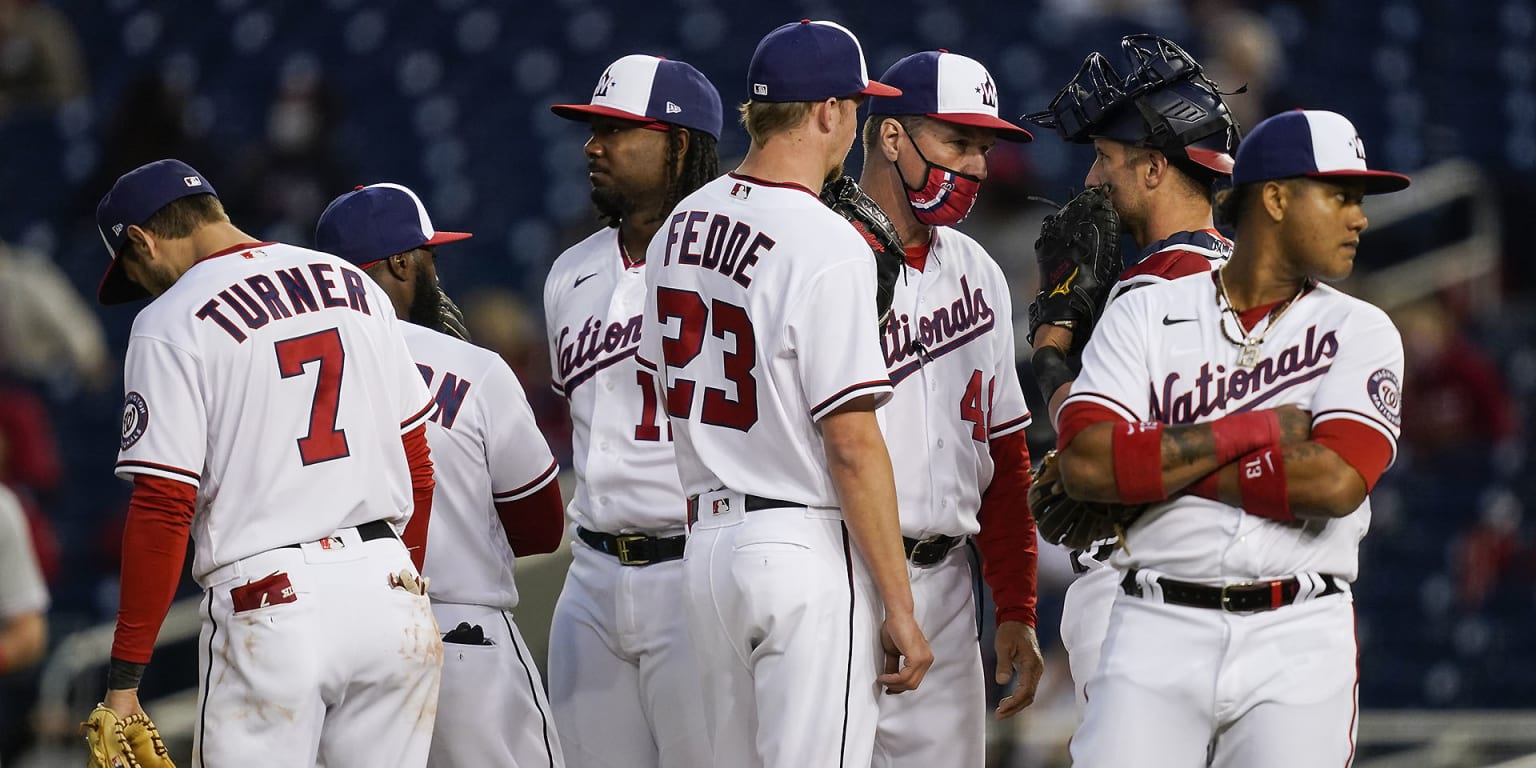 Soto, Bell break slumps in Padres' much-needed win over Nationals