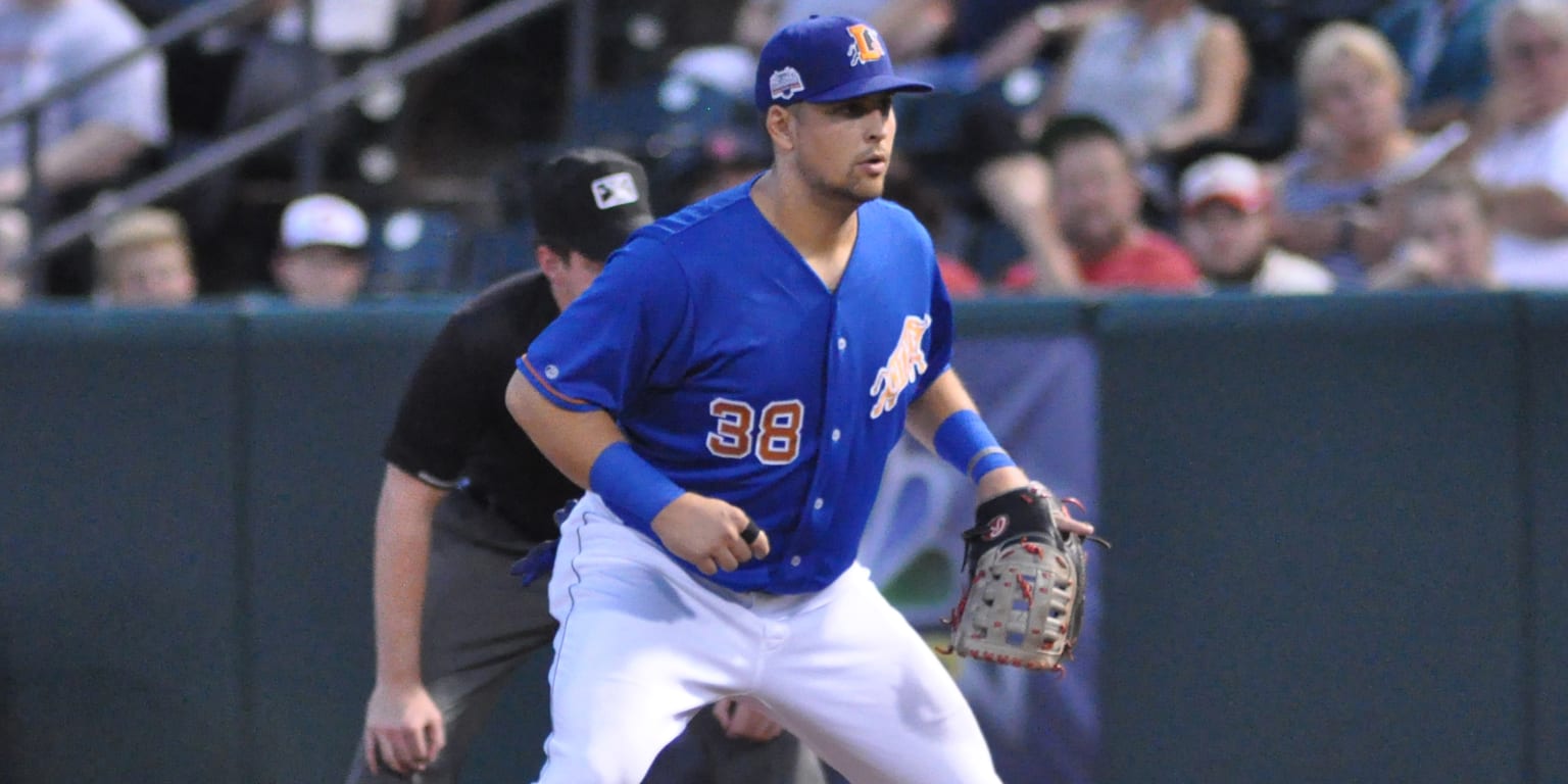 Rays announce 16 nonroster invites