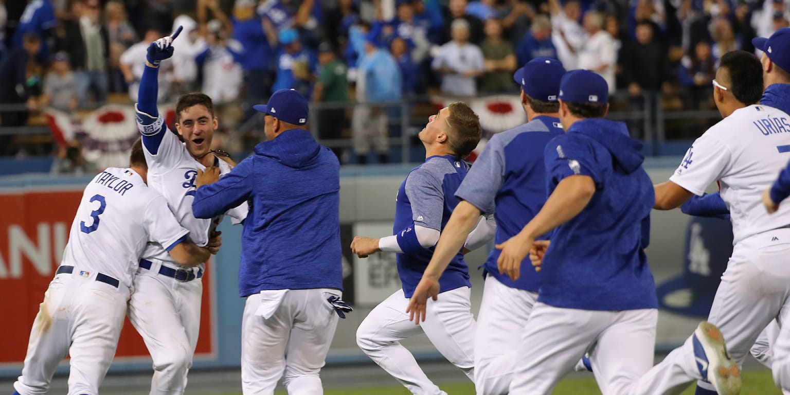 Justin Turner's Thrilling Walk-off Home Run in NLCS Game 2