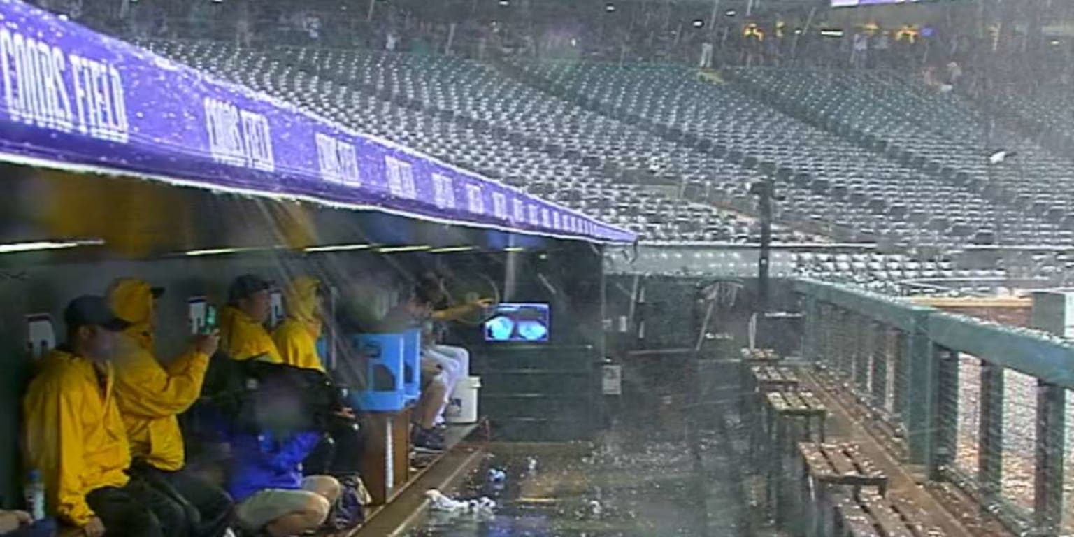 Dodgers rain delay: Series finale vs. Rockies delayed by hail storm - True  Blue LA