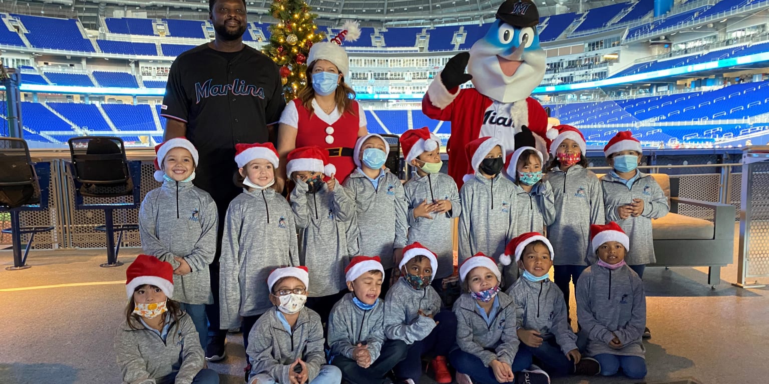 Miami Marlins and internet company to host annual Holiday Wishes Party for  students at loanDepot Park