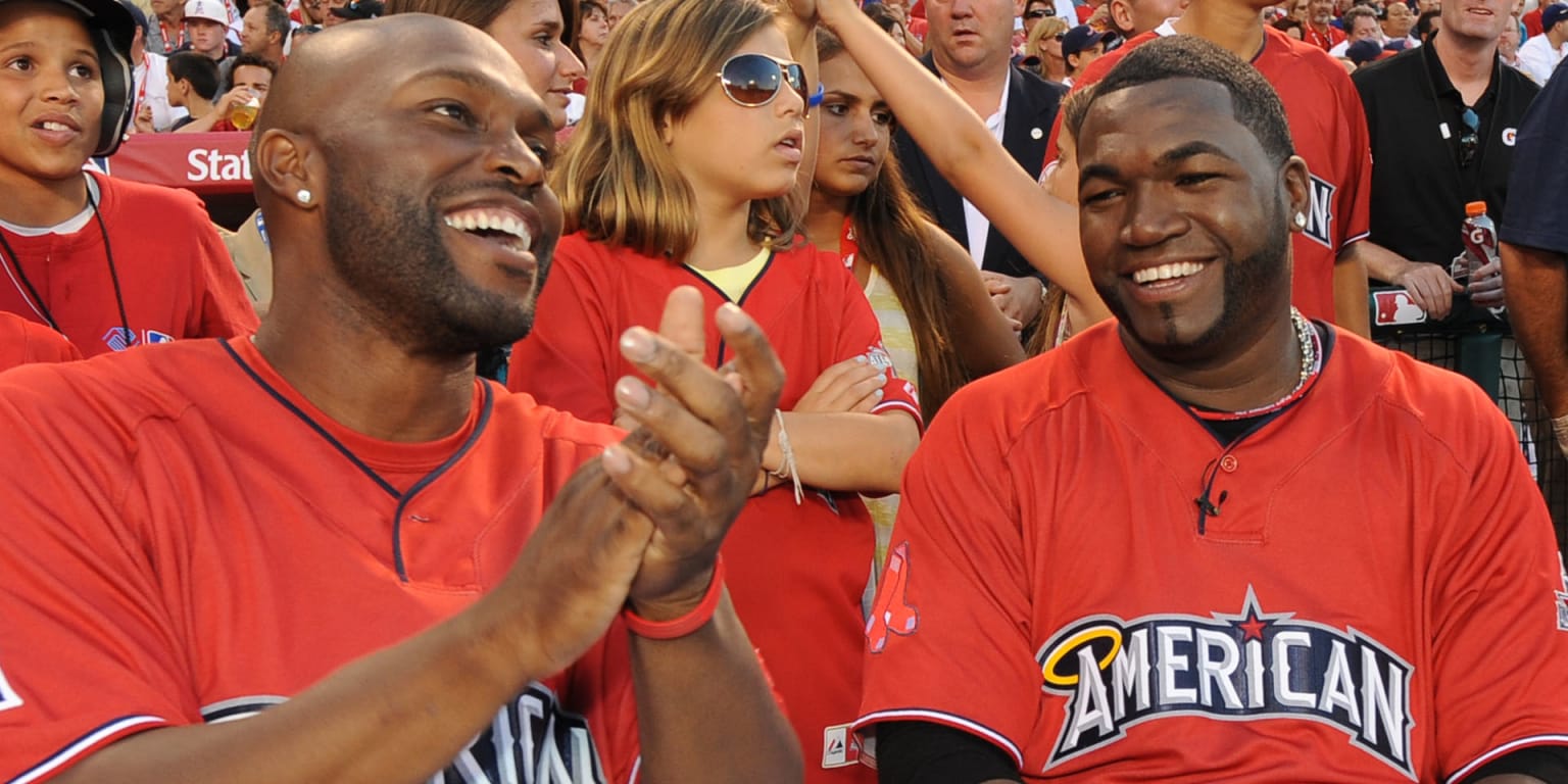 Report: MLB to review incident between Torii Hunter and umpire