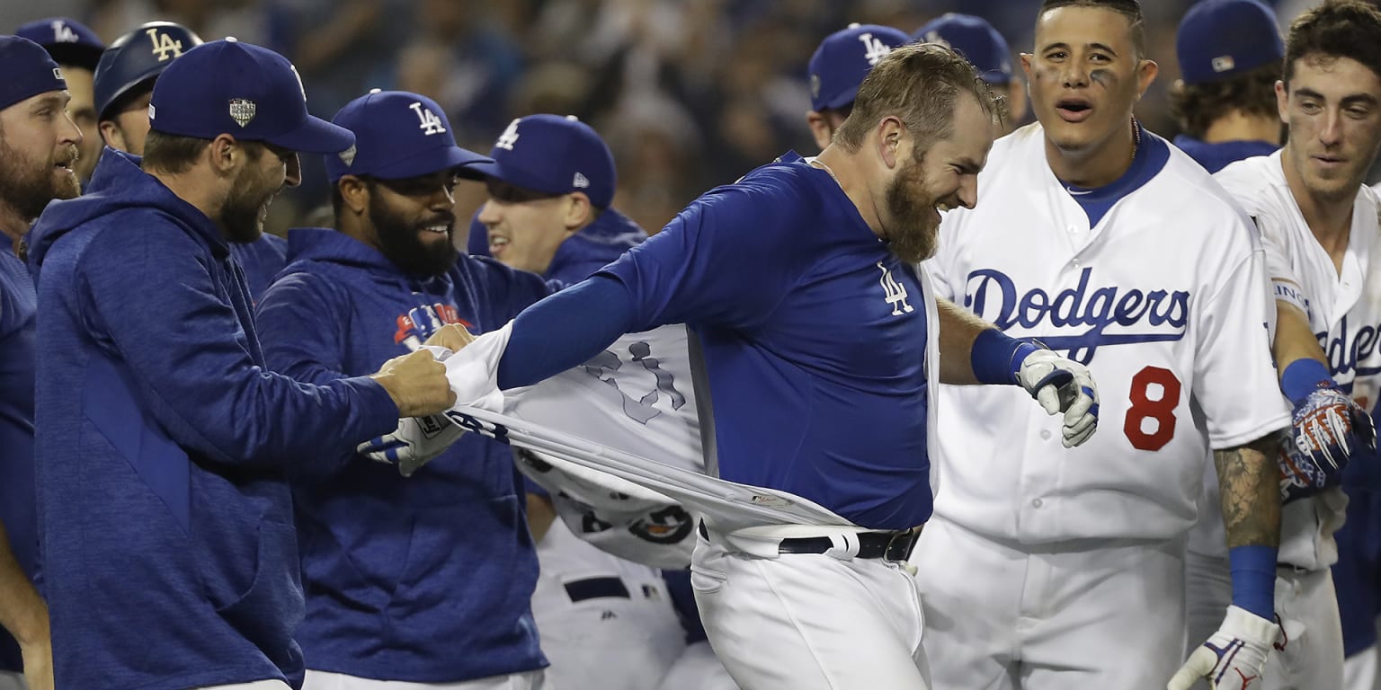 Max Muncy goes from Minor Leaguer to WS hero